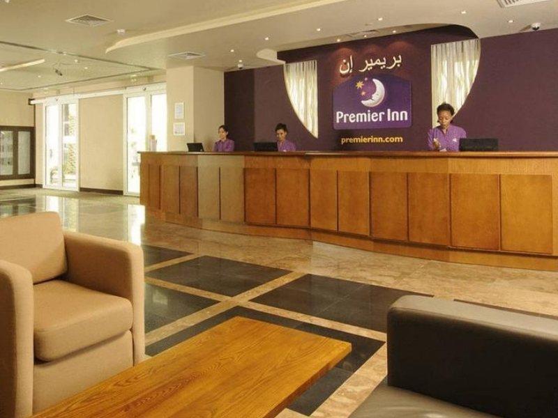 Premier Inn Dubai Investments Park Екстер'єр фото